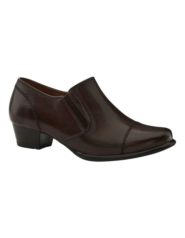 Dave Flat Shoes in Brown Leather image 2