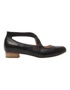 Sasha Heeled Shoes in Black Leather