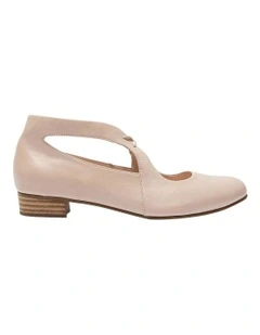 Sasha Heeled Leather Shoes in Blush