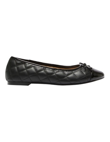 Black Patent / Glove colour