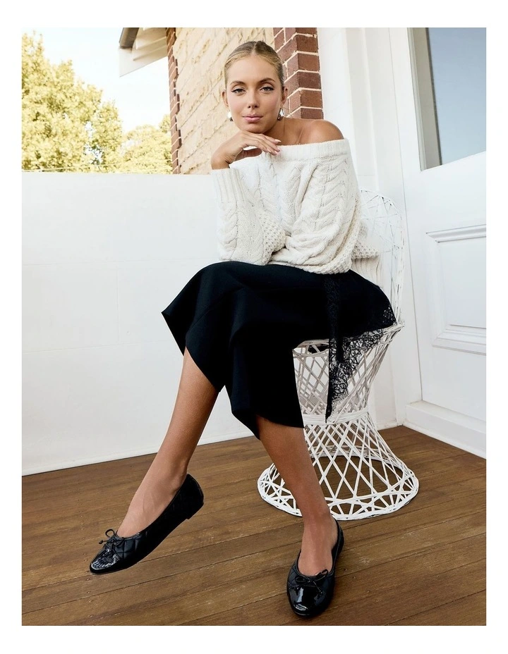 Fifi Flat Shoes in Black image 2