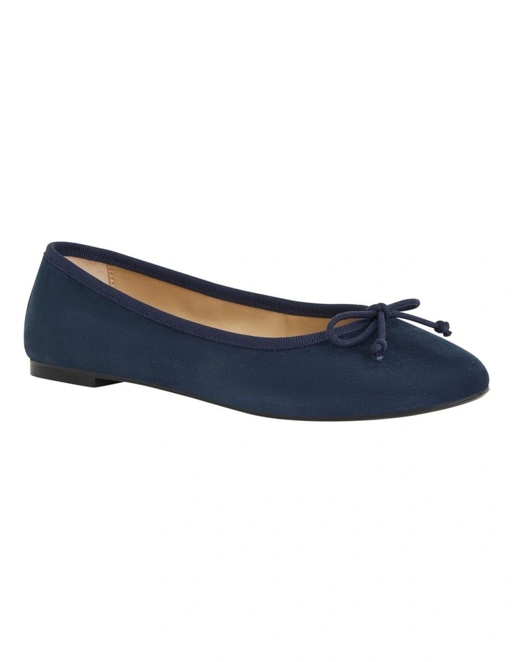 Fonteyn Flat Shoes in Navy Suede image 2