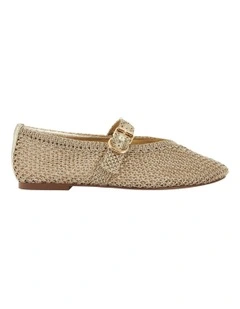 Elope Flat Shoes in Gold Crochet