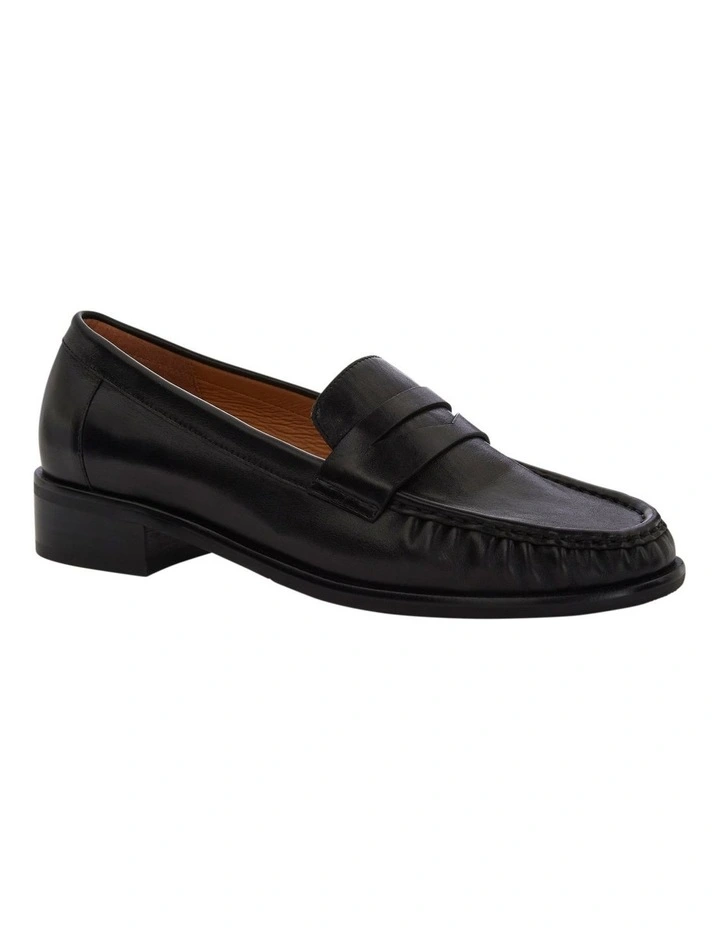 Turner Loafers in Black Leather image 2