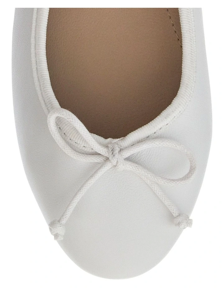 Fonteyn Ballet Flats in White Leather image 4