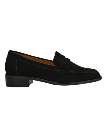 Black Suede colour