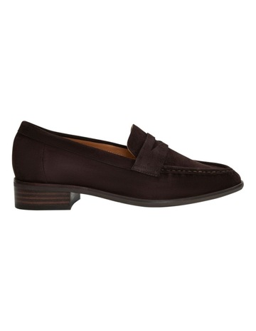 CHOCOLATE SUEDE colour