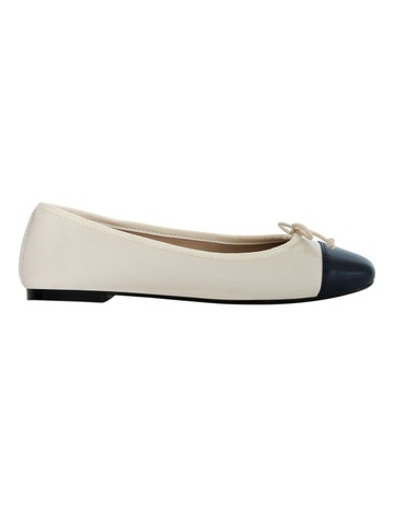 NAVY GLOVE/IVORY colour
