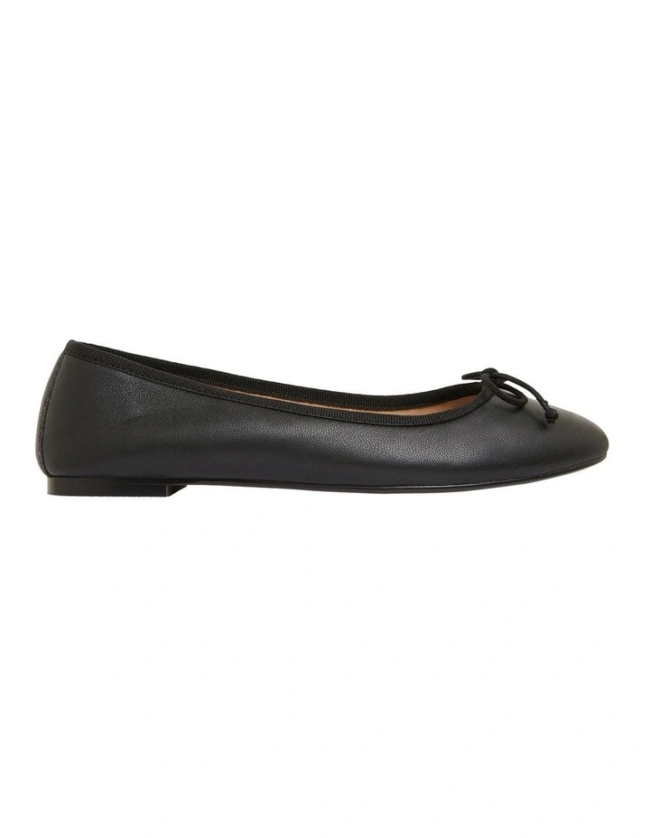 Fonteyn Flat Shoes in Black Glove image 1