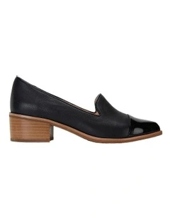 Expert Flat Shoes in Black Pat / Leather