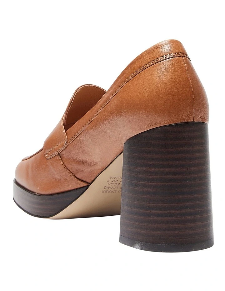 Hume Heeled Shoes in Tan Leather image 6