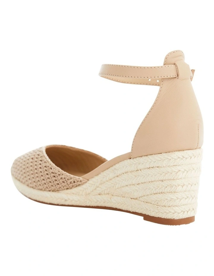 Poland Sandals in Taupe Weave image 3