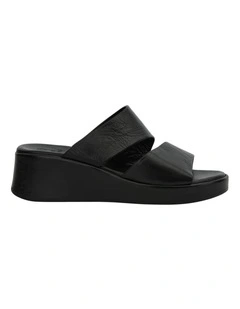 Fiora Sandals in Black Leather