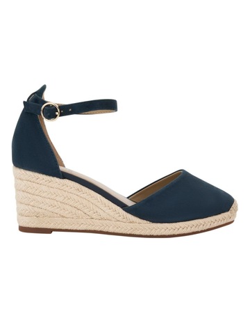 NAVY SUEDE colour