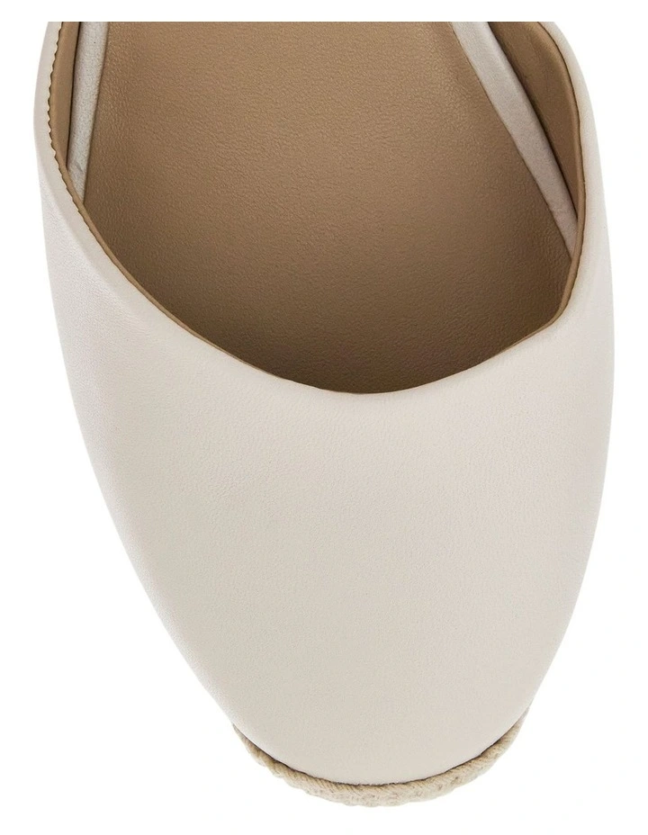Peru Shoes in Ivory Leather image 4