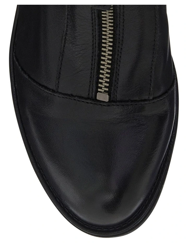 Beaumont Ankle Boots in Black/Black Leather image 4