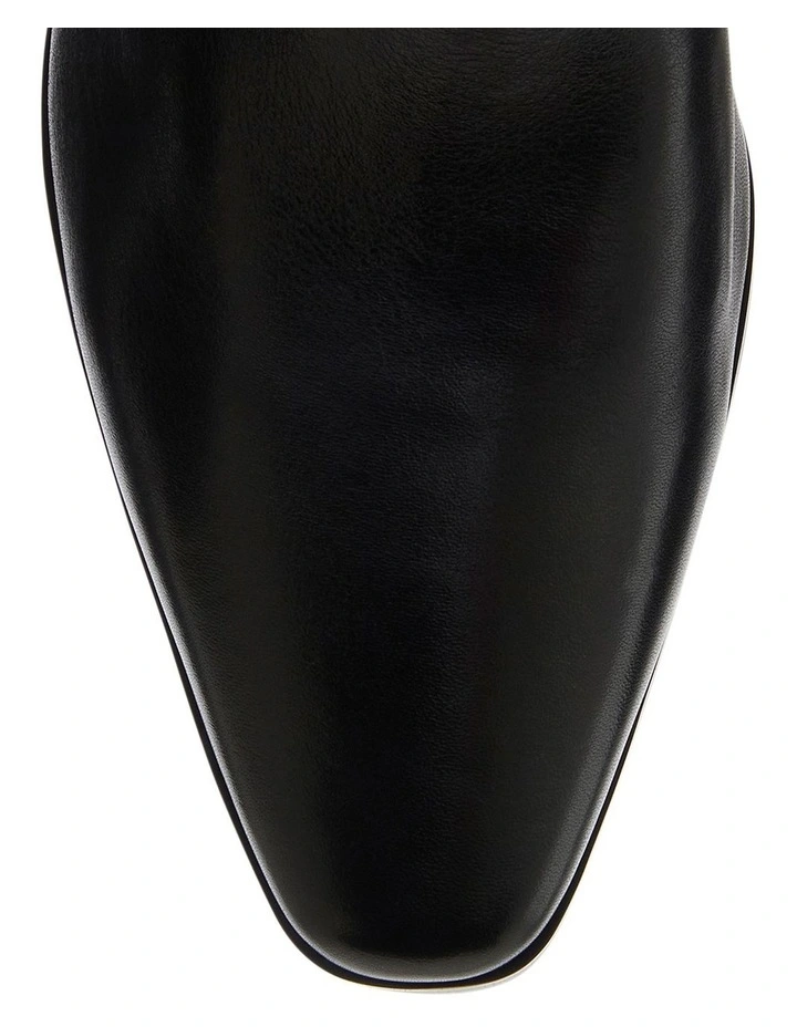 Vanta Boots in Black Leather image 4