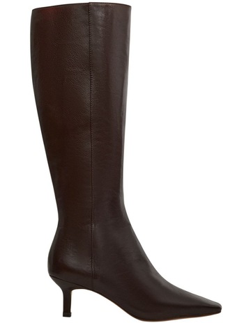 Roulette Boots in Chocolate Leather