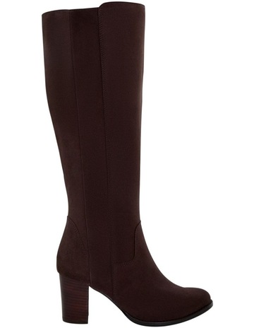 CHOCOLATE SUEDE colour