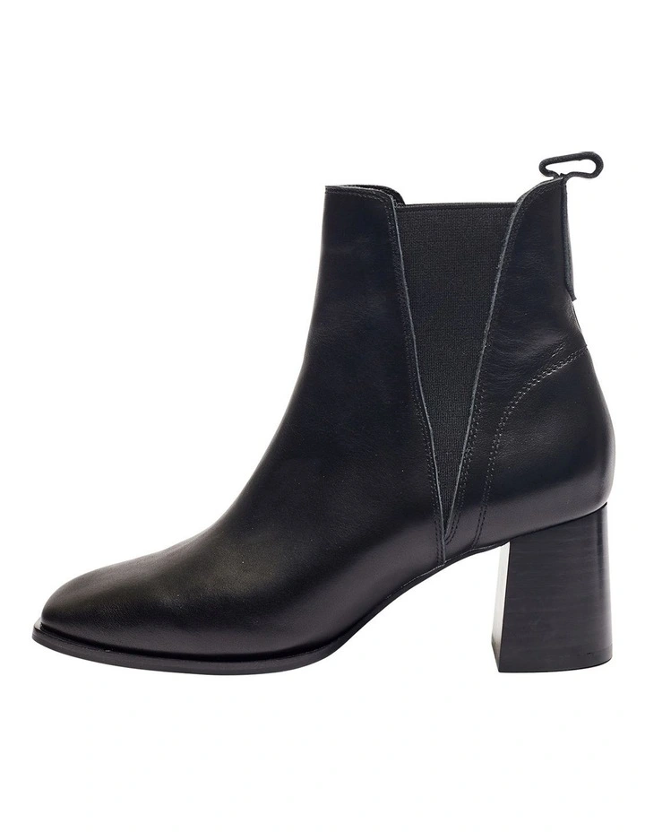 Lachlan Black Glove Boots image 3