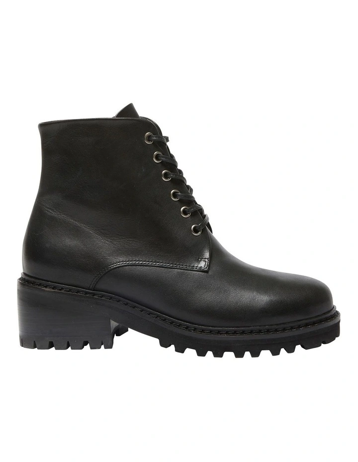 Tasman Boots in Black Leather image 1