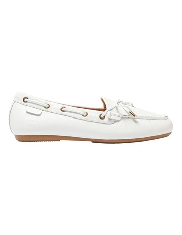 Tango Flat Shoes in White Glove