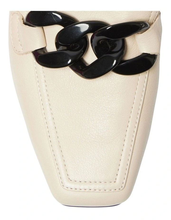 Domino Flat Shoes in Ivory/Black image 7