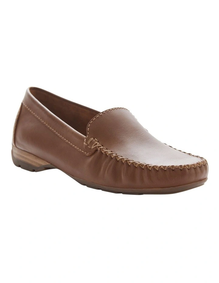 Sicily Flat Shoes in Tan Leather image 2