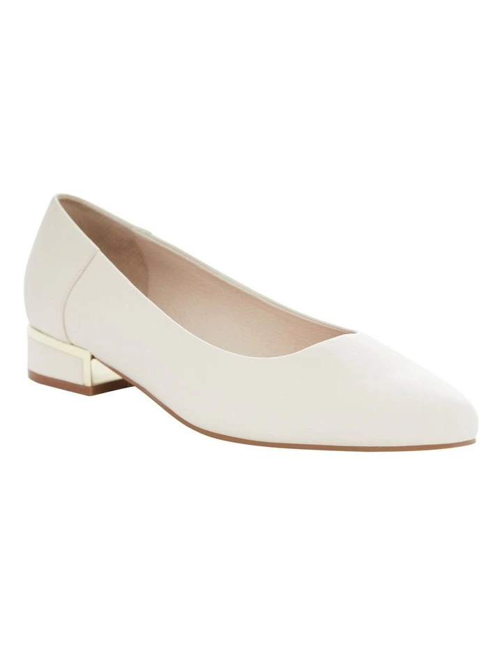 Sinatra Heeled Shoes in Ivory Leather image 2