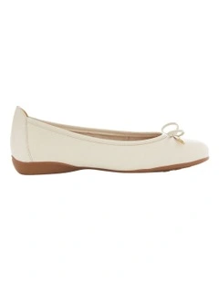 Azaria Flat Shoes in Bone Leather