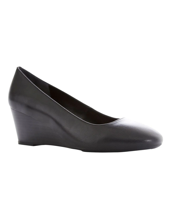 Jenson Heeled Shoes in Black Leather image 2