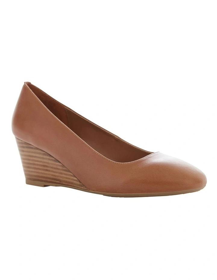 Jenson Heeled Shoes in Cognac Leather image 2