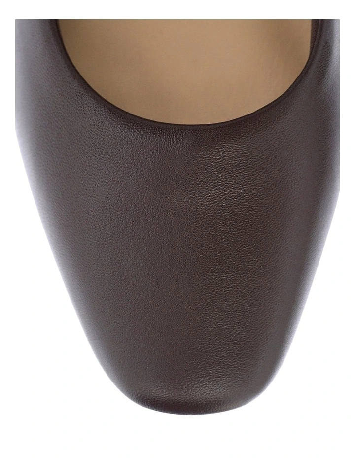 Gamma Leather Heeled Shoes in Chcocolate image 6
