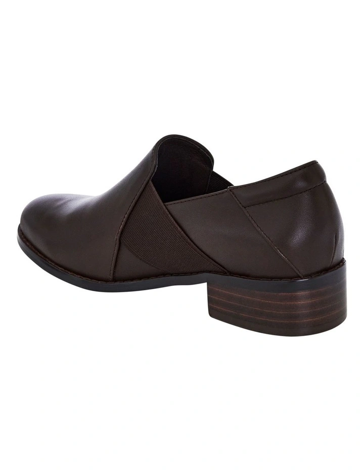 Baron Flat Shoes in Chocolate image 3