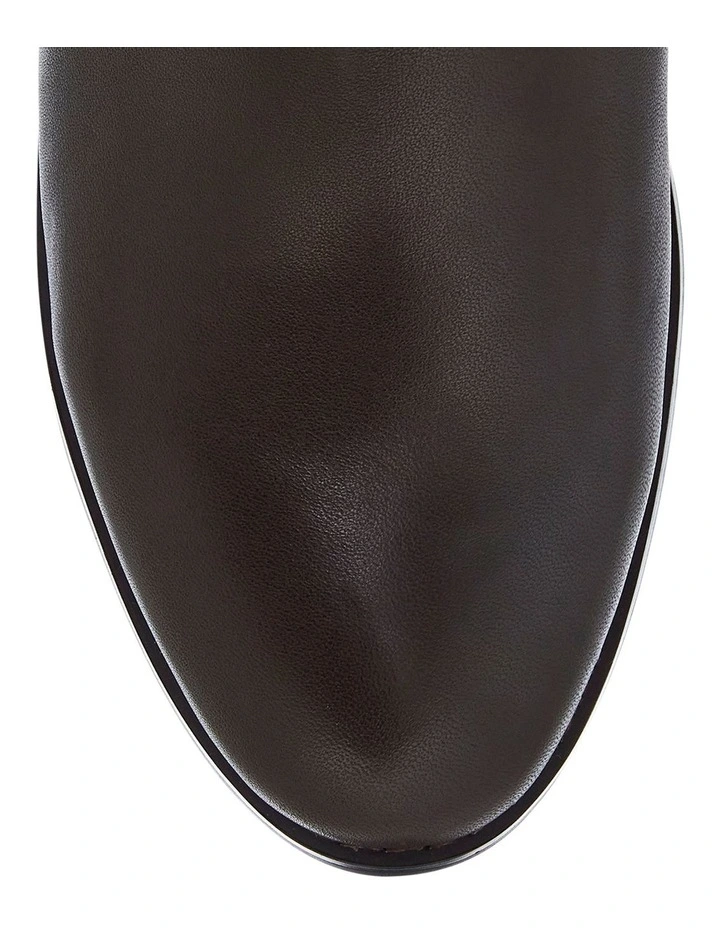 Baron Flat Shoes in Chocolate image 4