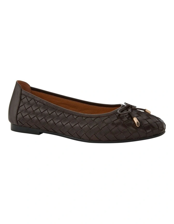 Alison Leather Flat Shoes in Chocolate Weave image 5
