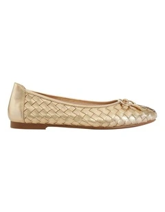 Alison Flat Shoes in Pale Gold Weave Leather