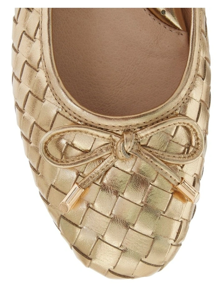 Alison Flat Shoes in Pale Gold Weave Leather image 4