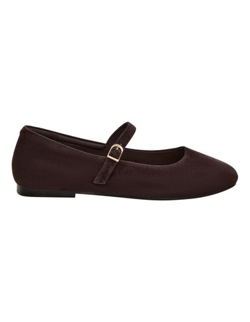 CHOCOLATE SUEDE colour