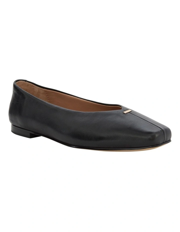 Piazza Ballet Flats in Black Leather image 2