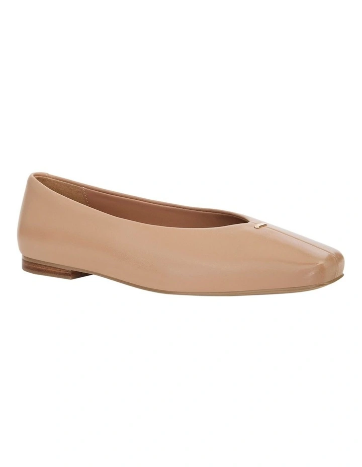 Piazza Ballet Flats in Nude Leather image 2