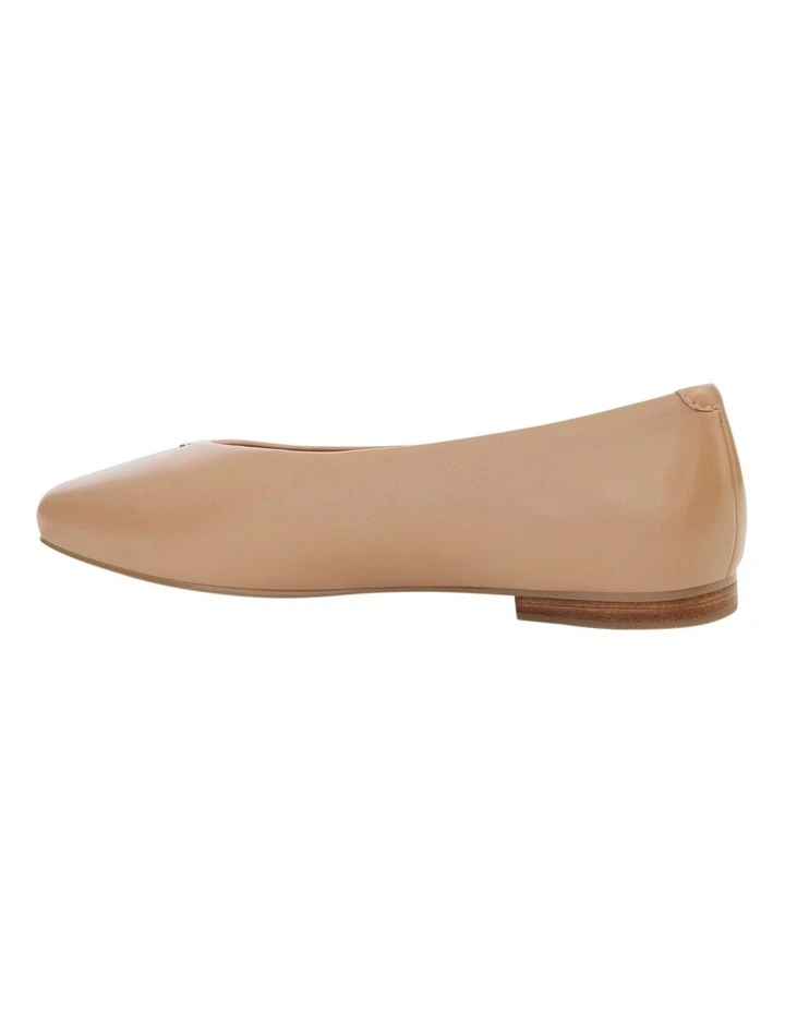 Piazza Ballet Flats in Nude Leather image 3