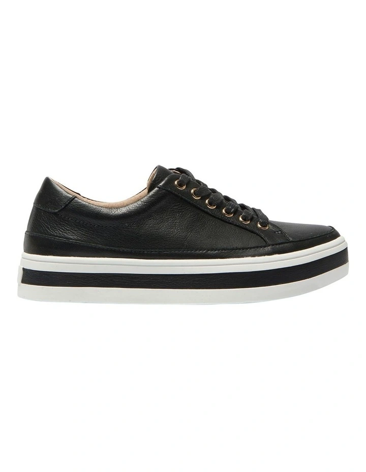 Uruguay Sneakers in Black Leather image 1