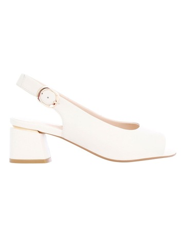 IVORY GLOVE colour