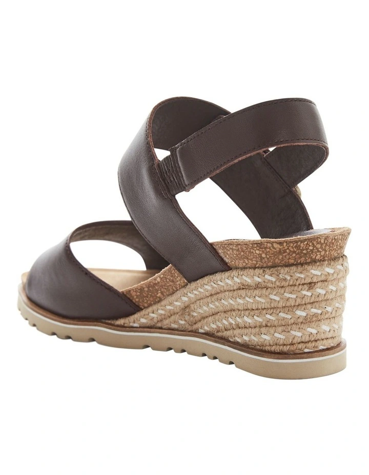 Terrace Sandals in Chocolate Glove image 5