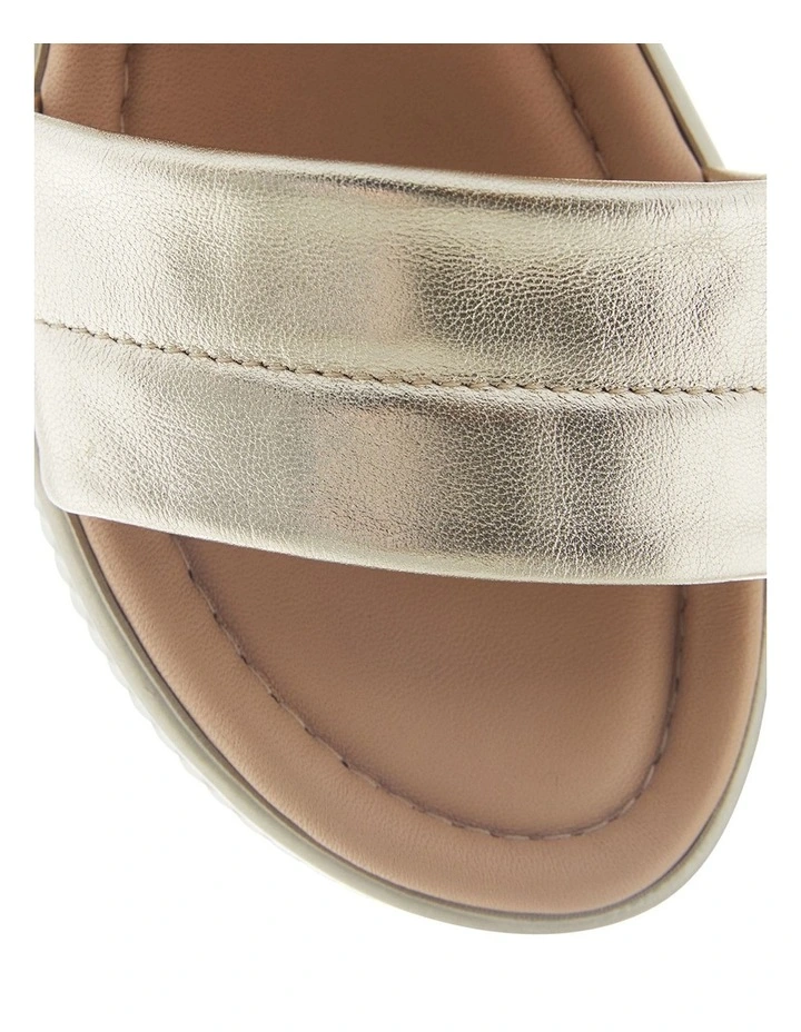 Save Shift Sandals in Blush Leather / Platinum image 4