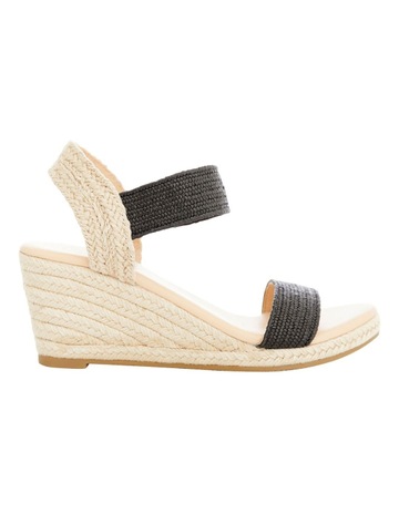 Black Raffia colour