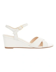 Shelly Leather Sandals in White