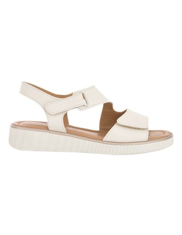 OFF WHITE GLOVE colour