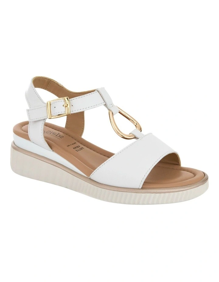 Fasinate Sandals in White Leather image 2